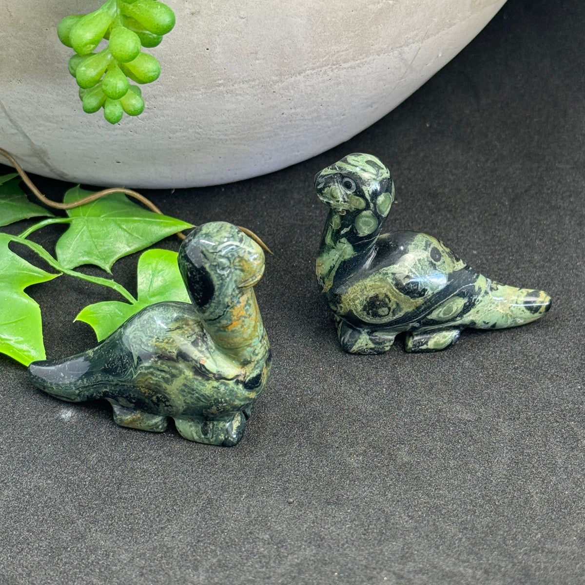 Kambaba Jasper crystal dinosaur carving approximately 4.5cm