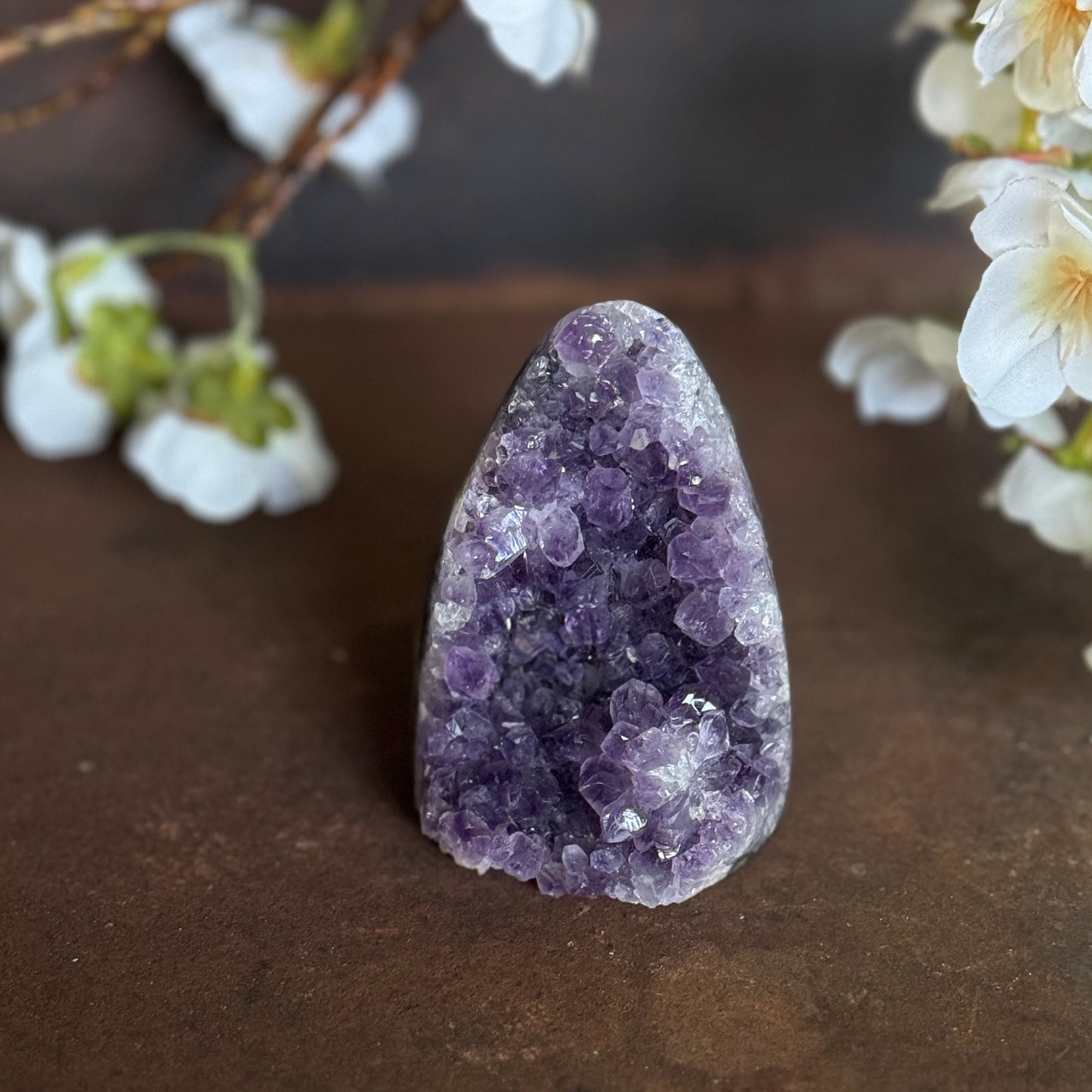 Amethyst Geodes – Healing Crystal Geodes for Protection, Balance & Spiritual Clarity