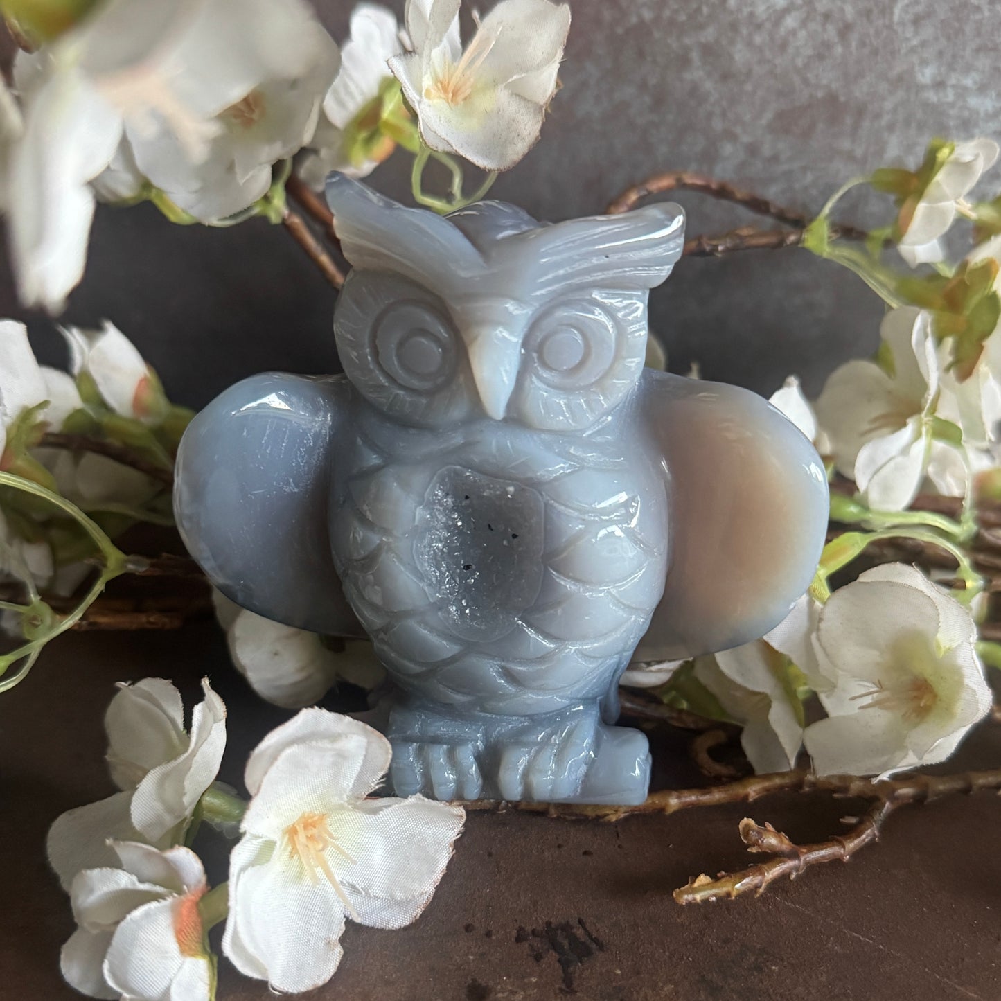 Agate Crystal Owl with Geode – Wisdom, Protection & Inner Strength