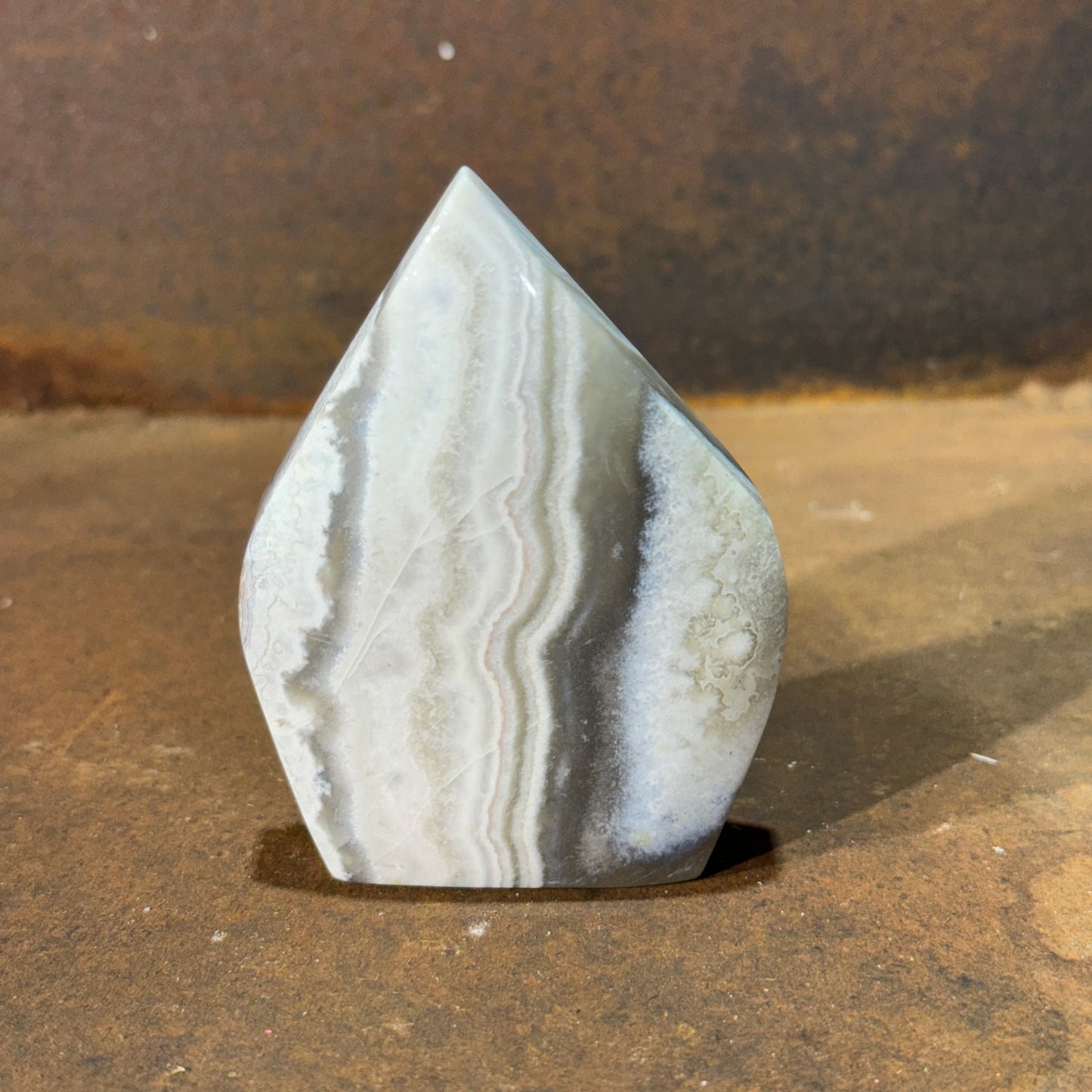 Mexican Lace Agate Free Form – Stability, Protection & Emotional Healing