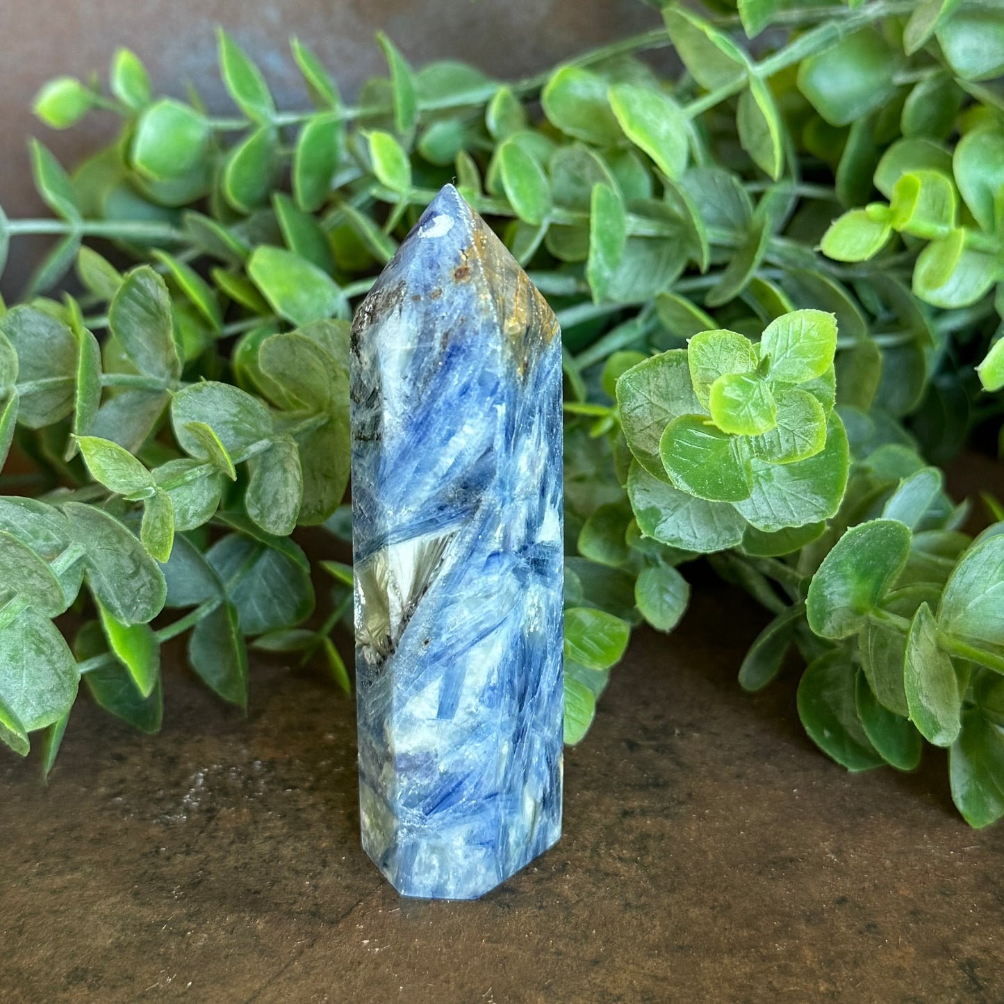 Kyanite Towers – Chakra Alignment, Energy Clearing & Spiritual Healing