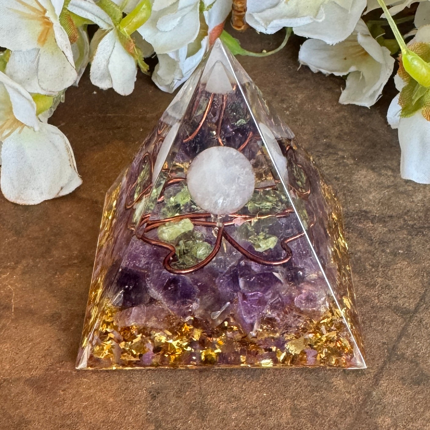 Amethyst, Peridot & Clear Quartz Orgonite Pyramid with Copper Four Leaf Clover (Approx. 5cm)