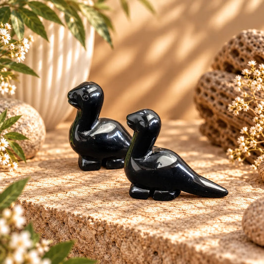 Black Obsidian crystal dinosaur carving approximately 4.5cm tall