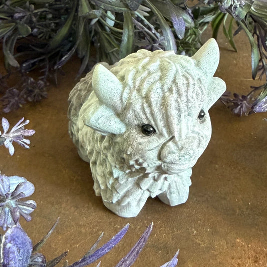 Brown Moss Agate Highland Cow Carving – Grounding & Stability