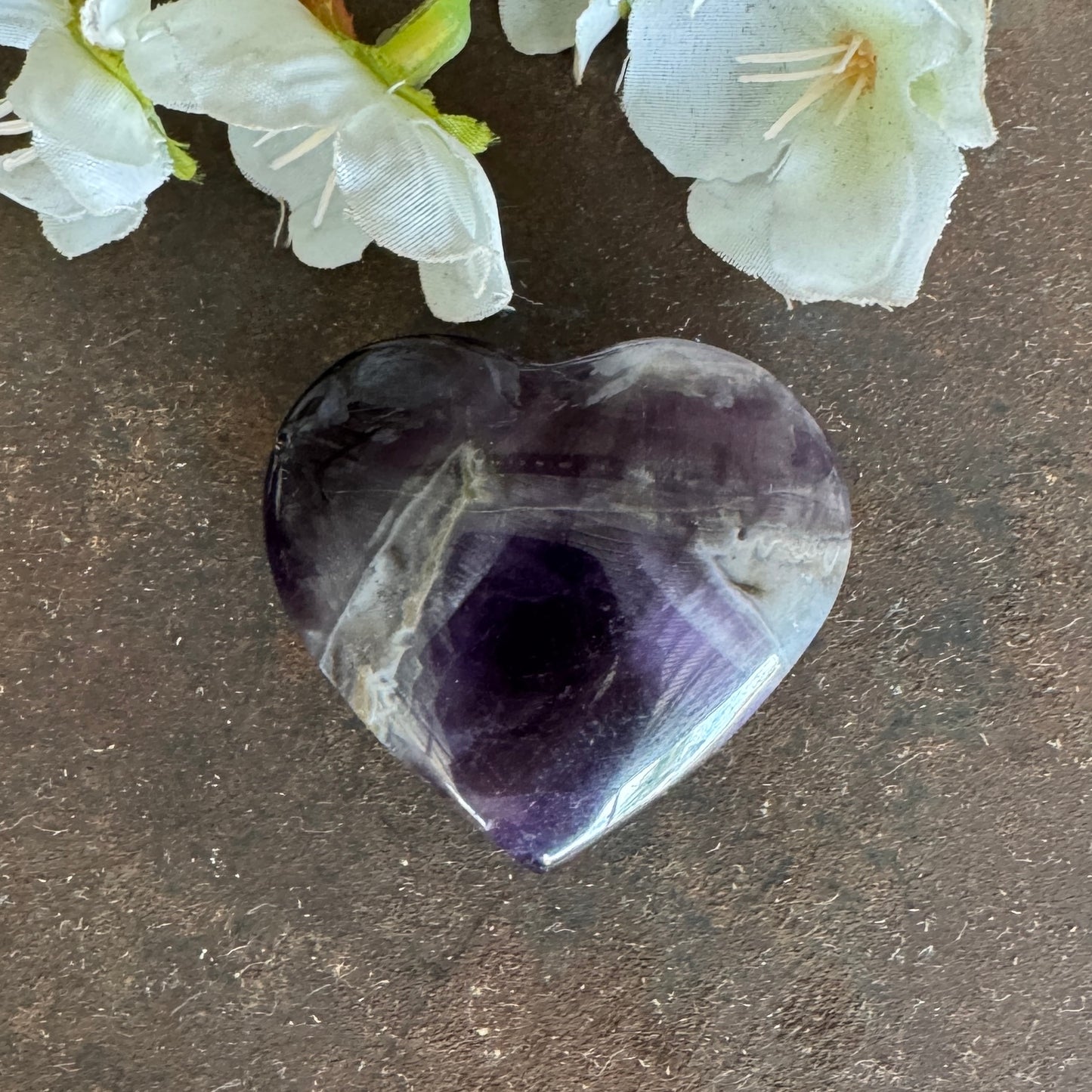 Chevron Amethyst Crystal Heart purple white banded healing crystal for emotional healing protection spiritual gift Australia