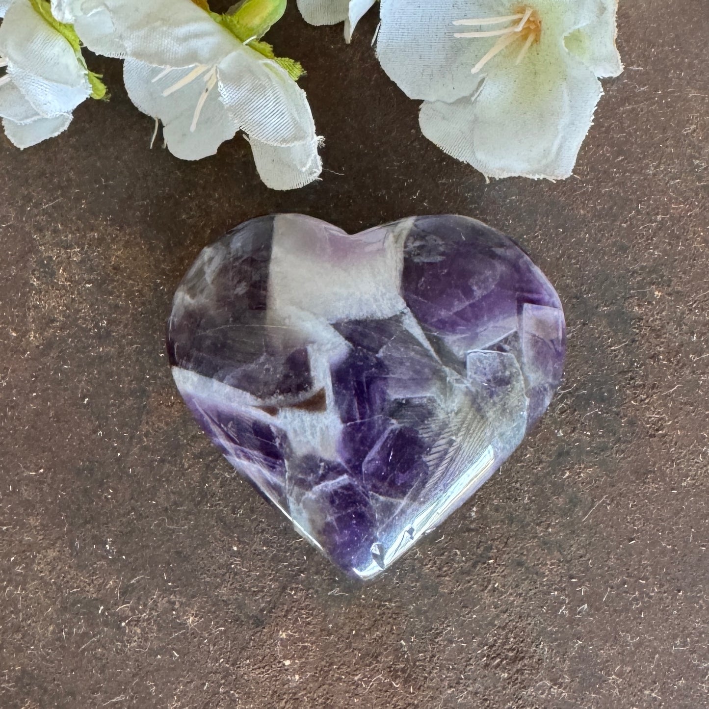 Chevron Amethyst Crystal Heart purple white banded healing crystal for emotional healing protection spiritual gift Australia