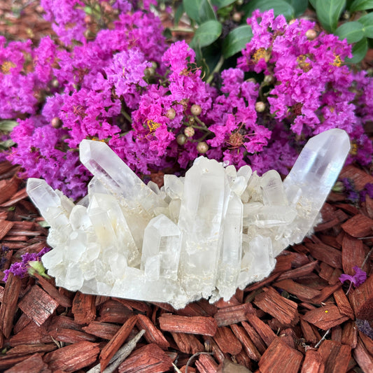 Clear Quartz Cluster No.1 – Raw Crystal Formation for Spiritual Healing, Energy Amplification & Clarity