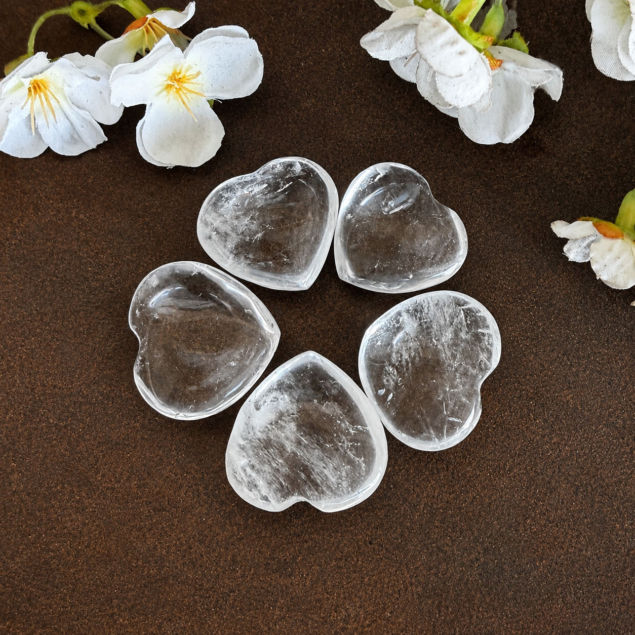 Clear Quartz Heart Crystal – Clarity, Healing & Energy Amplification