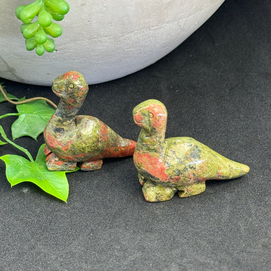 Unakite crystal dinosaur carving approximately 4.5cm