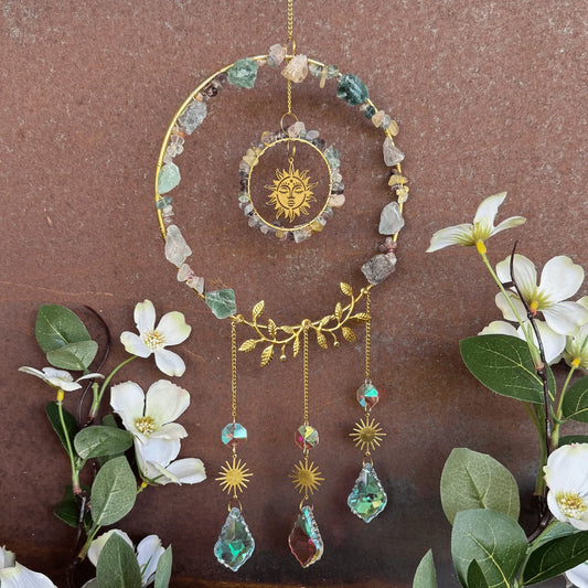 Crystal Gem Sun Catcher with healing crystals for spiritual décor, energy cleansing, positive energy, emotional balance and rainbow light reflections.