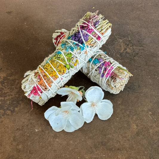 Energy Wheel Sage Smudge Stick 10cm for chakra cleansing, energy cleansing, spiritual renewal, and chakra alignmen