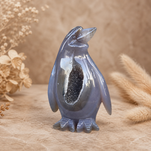 Agate Crystal Penguin Geode Carving 671g with natural sparkling geode centre and hand-carved penguin form