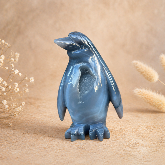 Agate Crystal Penguin Geode Carving 753g with natural sparkling geode centre and hand-carved penguin form