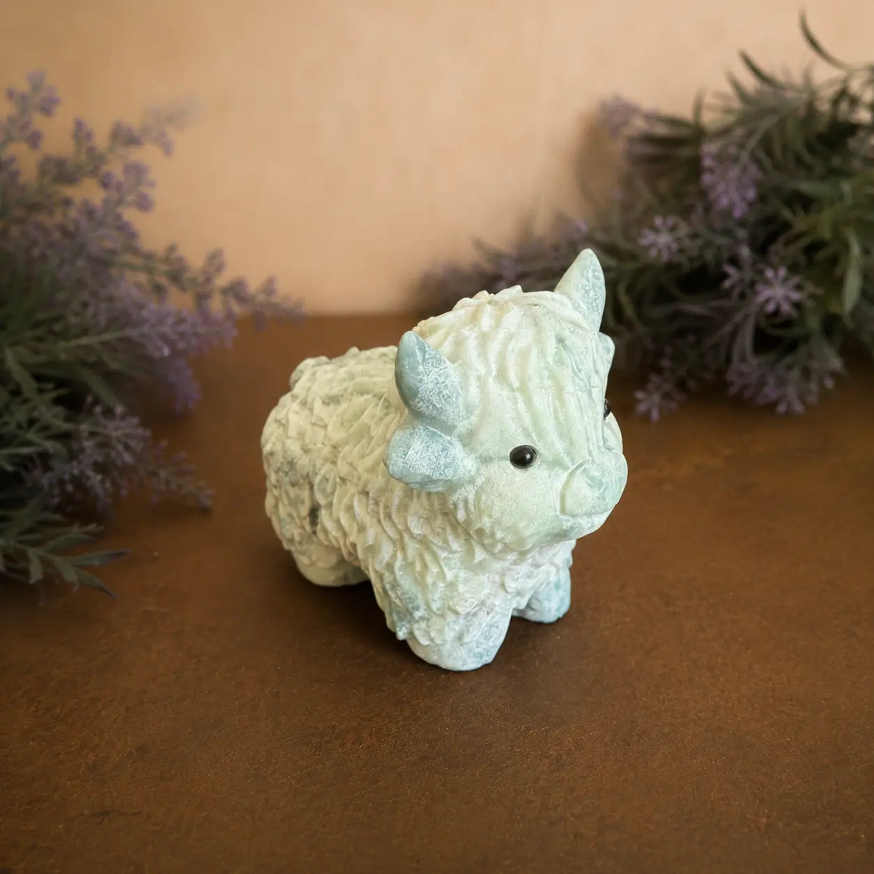 Green Moss Agate Highland Cow Carving – Growth & Abundance
