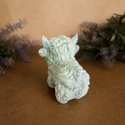 Green Moss Agate Highland Cow Carving – Growth & Abundance
