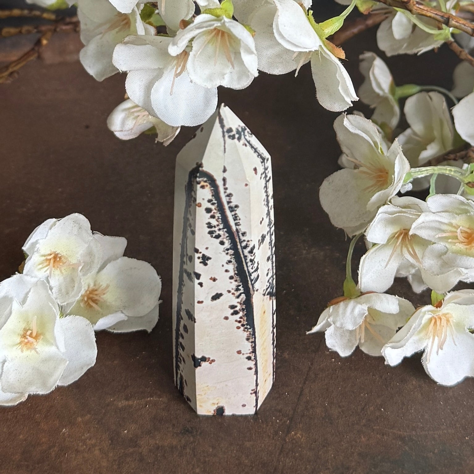 Dendritic Agate crystal tower grounding manifestation emotional healing spiritual growth crystal
