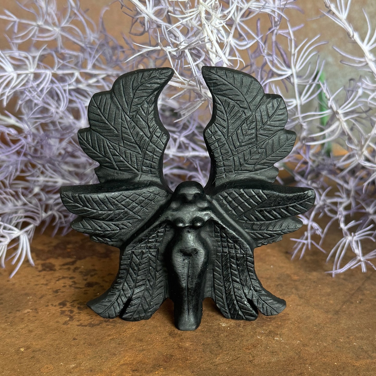 Black Obsidian Crystal Seraphim Angel – Spiritual Protection, Divine Guidance & Deep Healing
