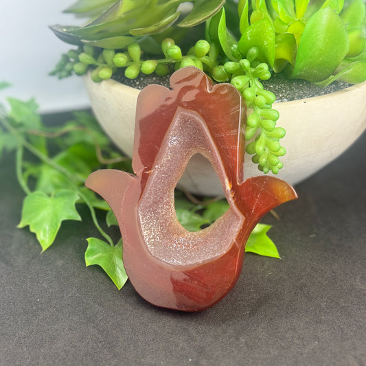 Carnelian Hamsa Hand – Protection, Courage & Spiritual Healing