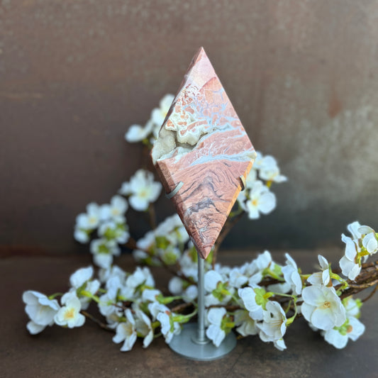 Pink Agate Rhombus with Stand - Healing Crystal for Tranquility, Emotional Balance & Spiritual Protection