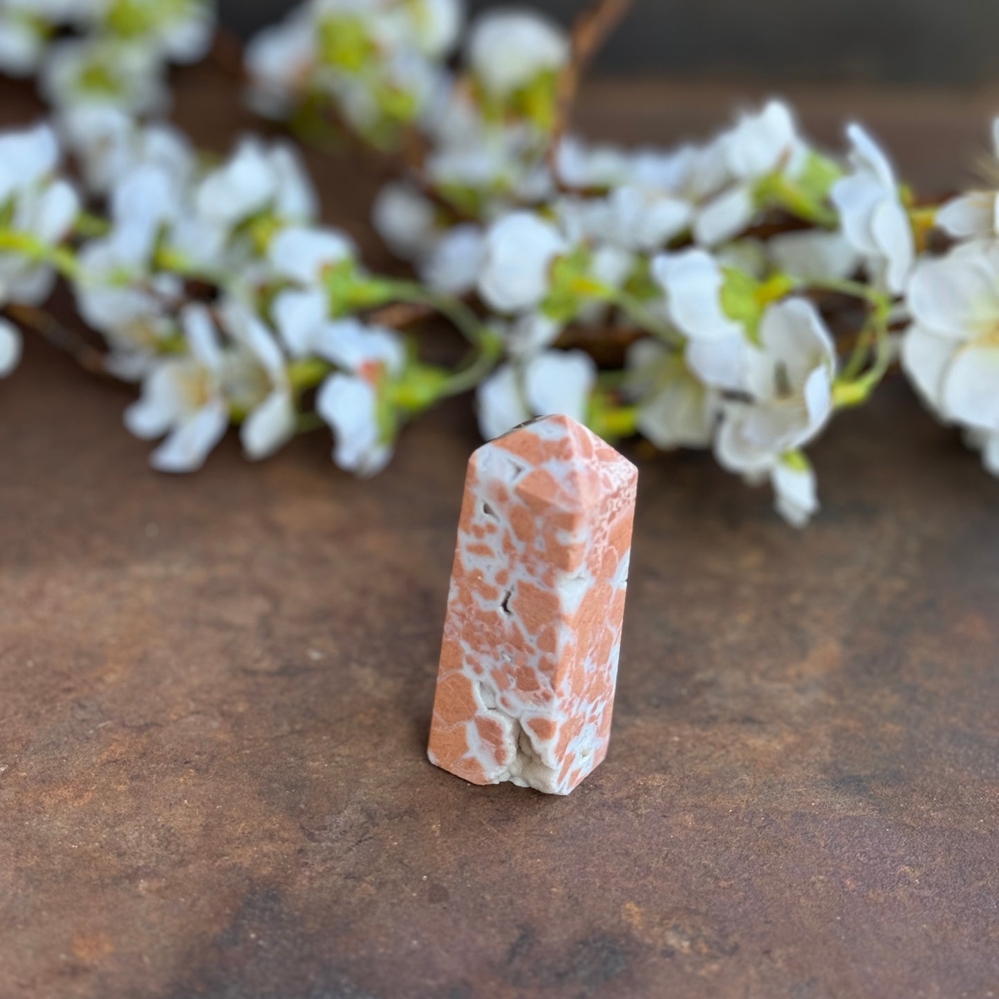 Pink Agate Crystal Tower – Emotional Healing, Self-Love & Spiritual Protection