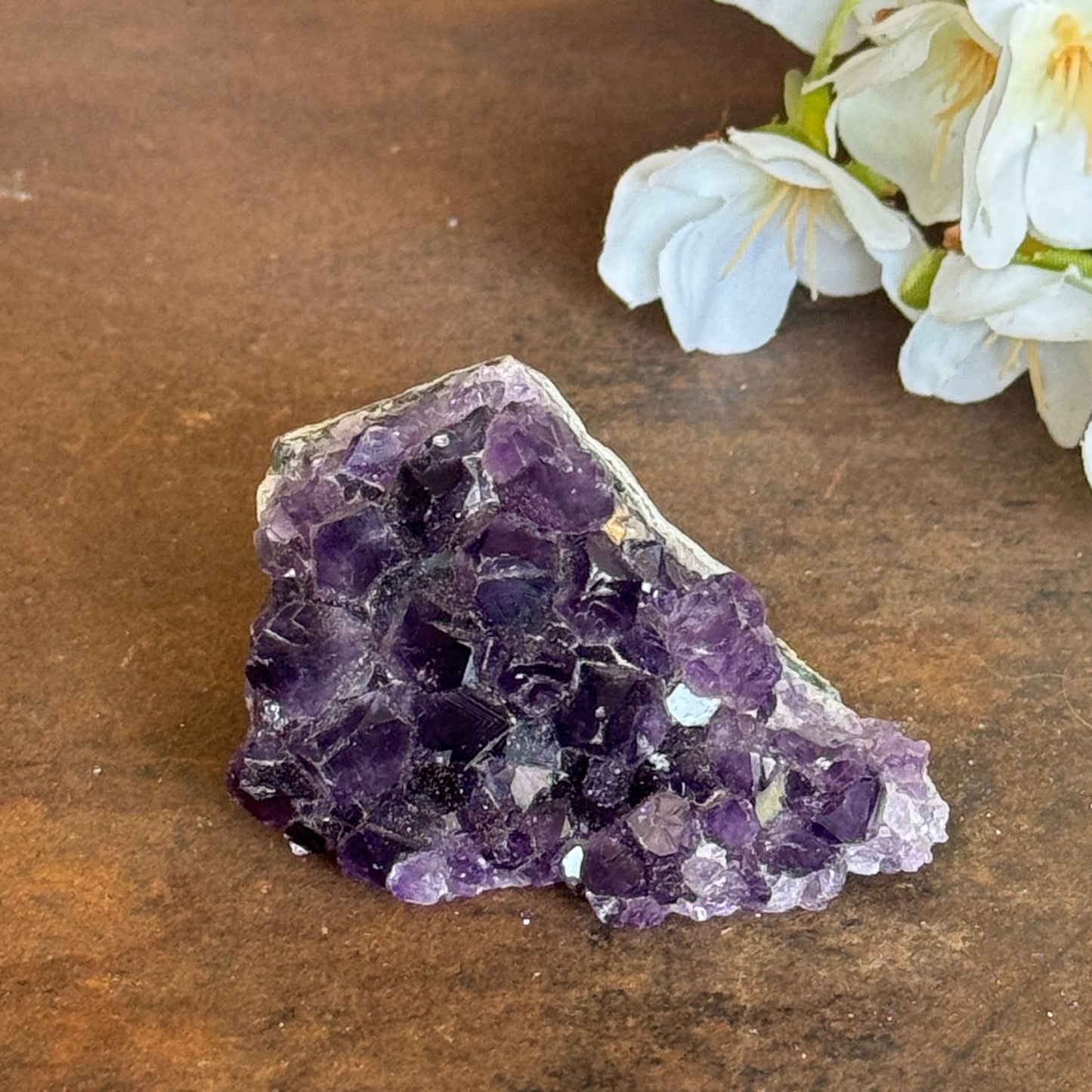 Amethyst Geodes – Healing Crystal Geodes for Protection, Balance & Spiritual Clarity