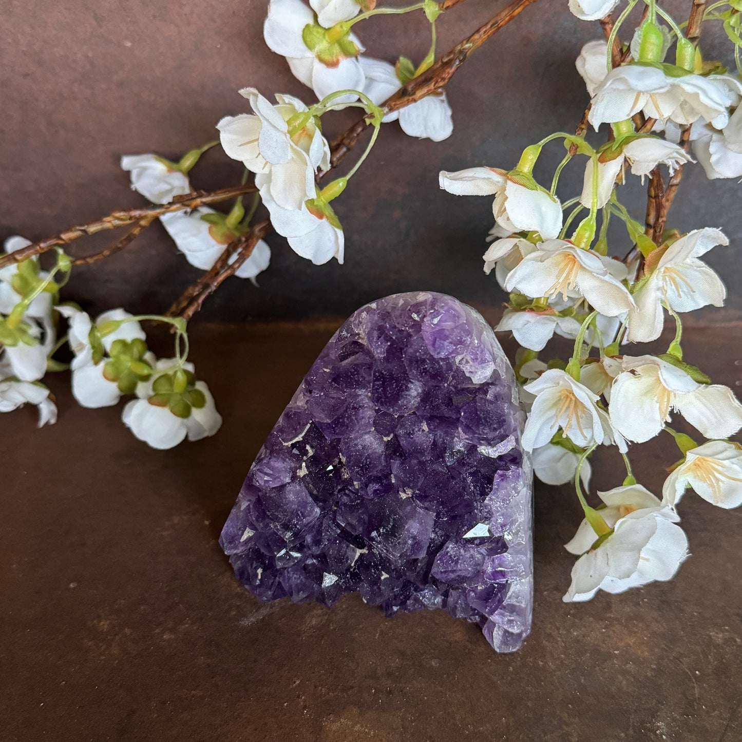 Amethyst Geodes – Healing Crystal Geodes for Protection, Balance & Spiritual Clarity