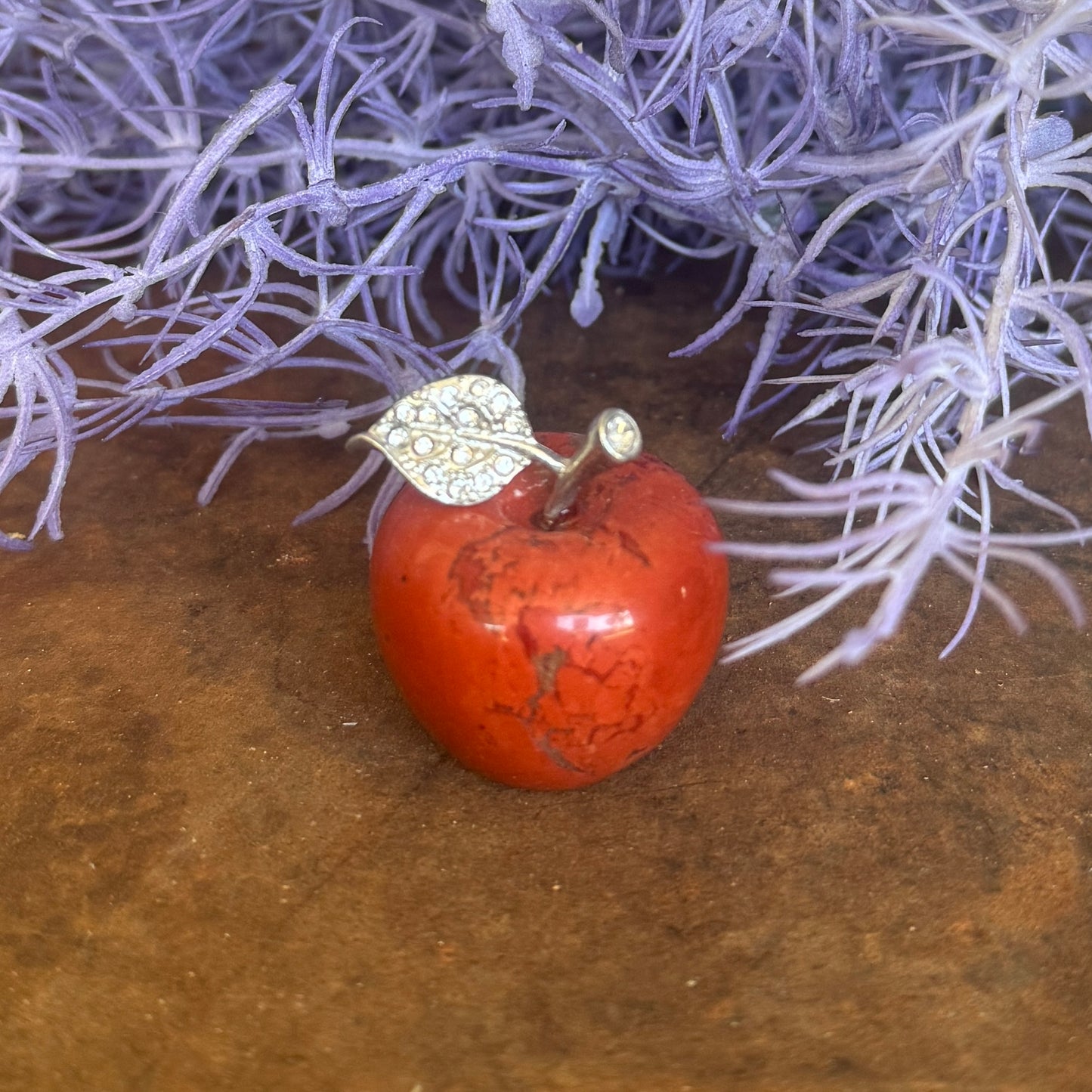 Crystal Apple – Hand-Carved Gemstone Symbol of Love, Growth & Abundance