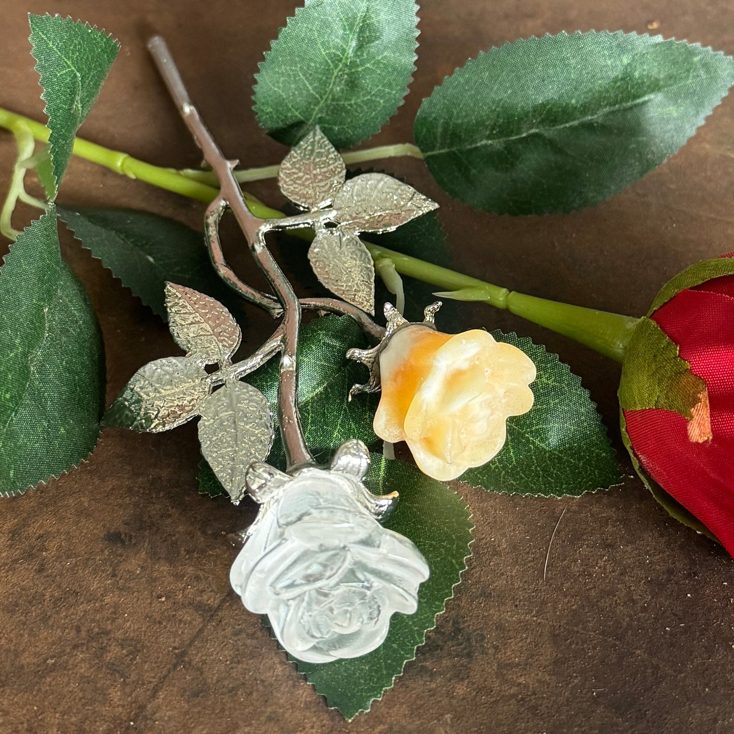 Forever Rose Crystals with Stem – Everlasting Roses Infused with Spiritual Healing Energy