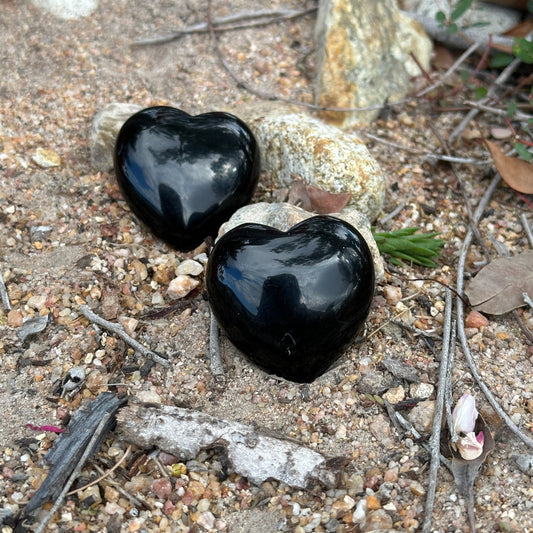 Obsidian Crystal Heart – Spiritual Protection & Emotional Healing