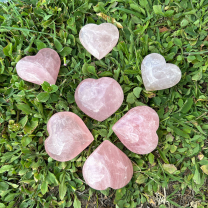 Rose Quartz Crystal Heart – Love, Emotional Healing & Heart Chakra Balance