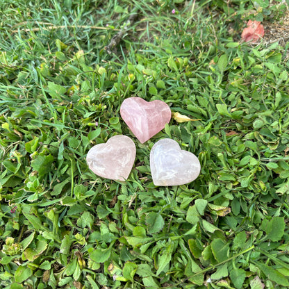 Rose Quartz Crystal Heart – Love, Emotional Healing & Heart Chakra Balance