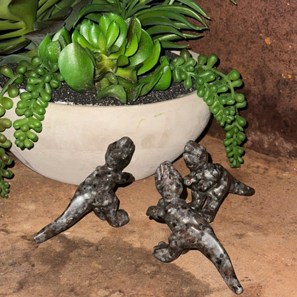 Tyrannosaurus Rex Dinosaur Yooperlite Crystal Carving – UV-Reactive Glow, Jurassic Power & Spiritual Healing