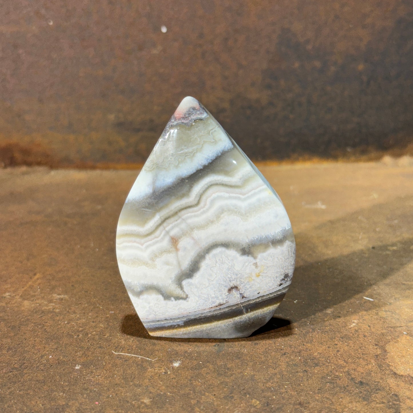 Mexican Lace Agate Free Form – Stability, Protection & Emotional Healing