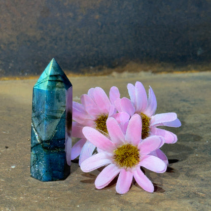 Labradorite Small Tower – Intuition, Protection & Spiritual Awakening