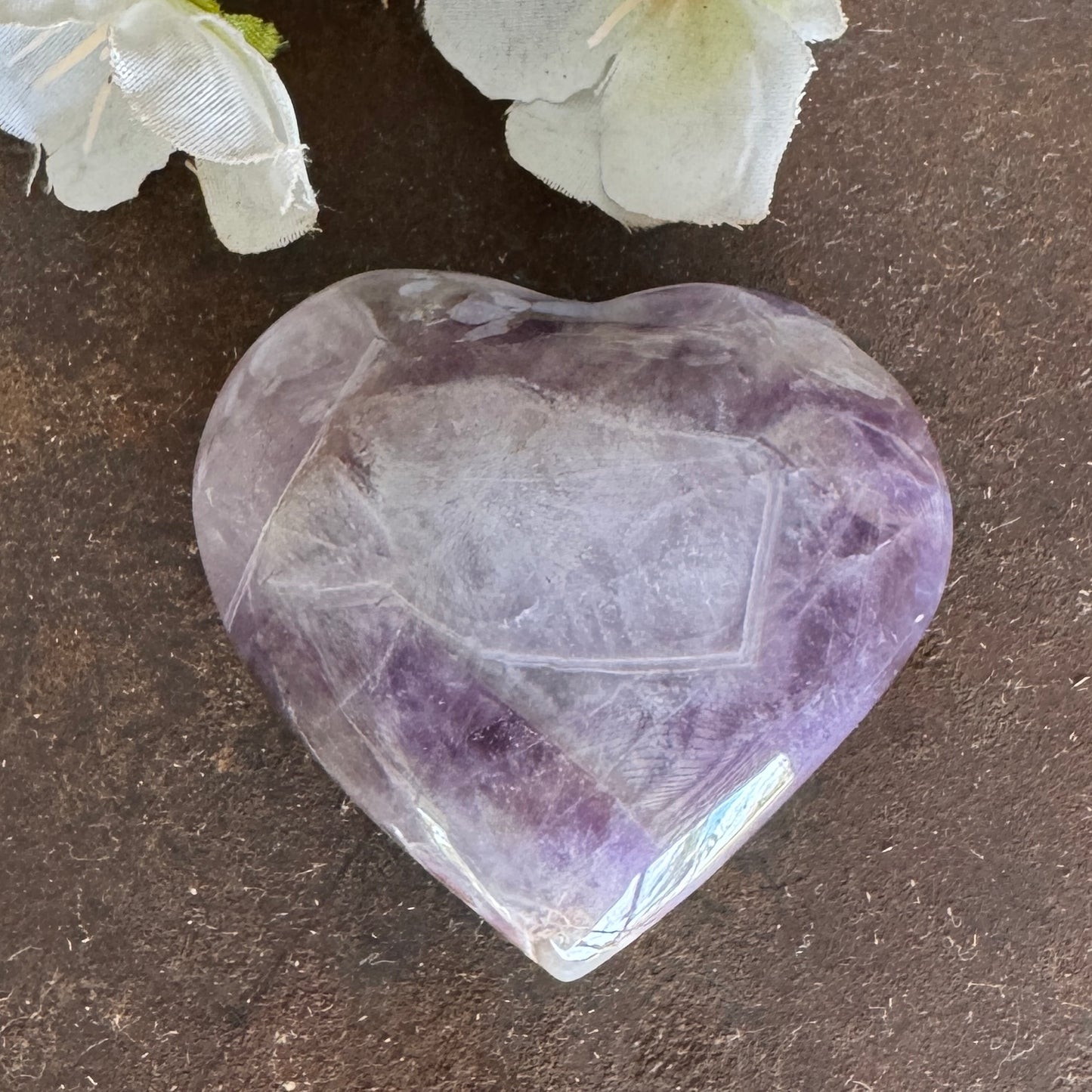 Chevron Amethyst Crystal Heart – Deep Emotional Healing & Spiritual Protection
