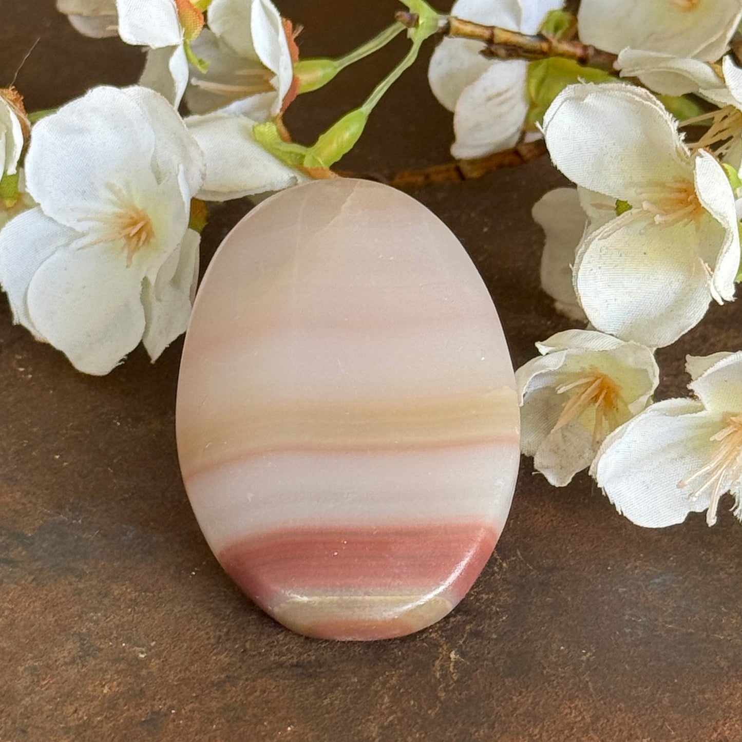 Pink Onyx Palm Stone – Emotional Healing, Grounding & Heart Chakra Balance
