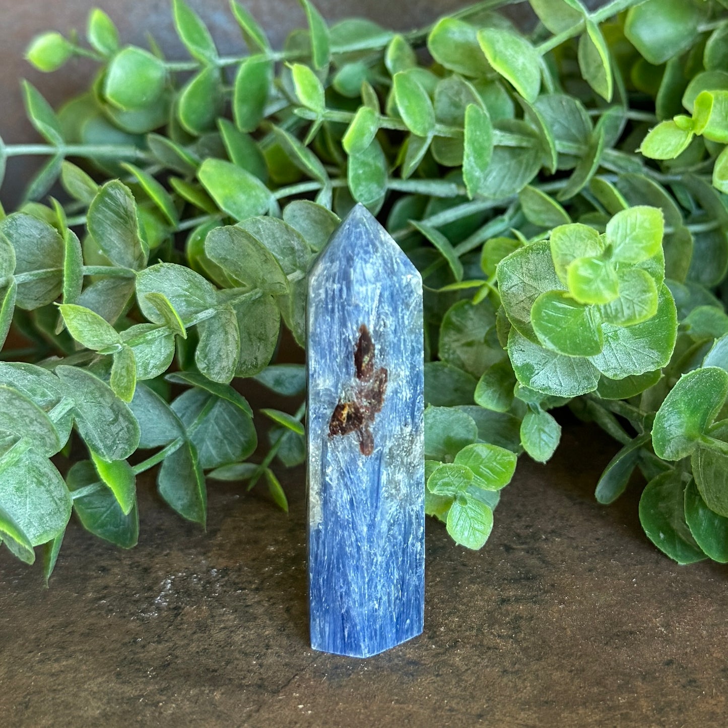 Kyanite Towers – Chakra Alignment, Energy Clearing & Spiritual Healing