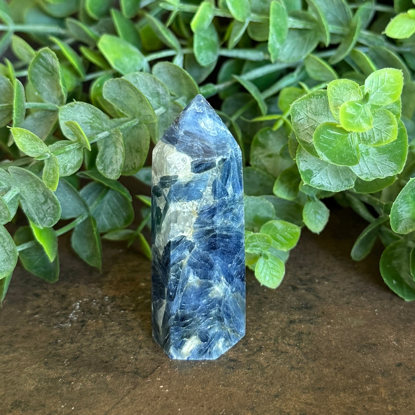 Kyanite Towers – Chakra Alignment, Energy Clearing & Spiritual Healing