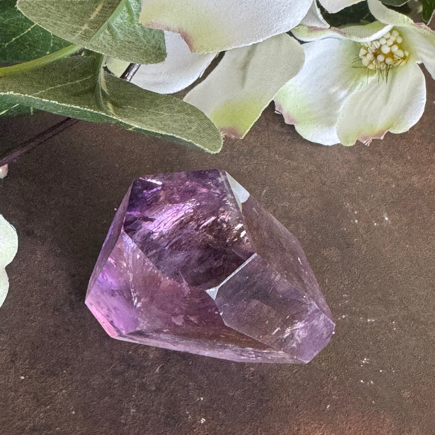 Amethyst Free Shape Crystal – Spiritual Healing, Protection & Intuitive Energy