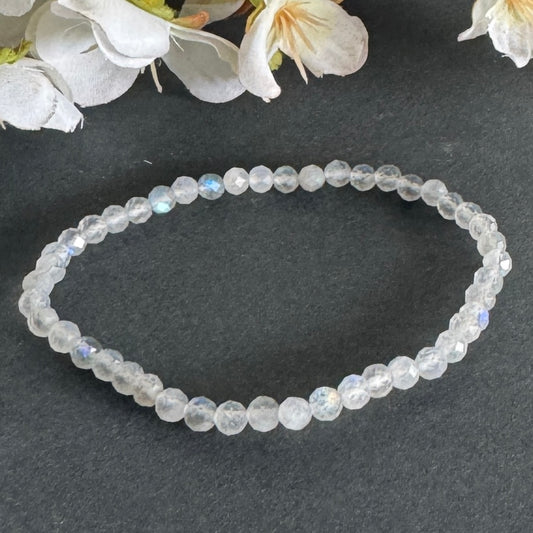 Labradorite Bracelet 4mm – Faceted Crystal Bracelet for Intuition, Protection & Spiritual Awakening