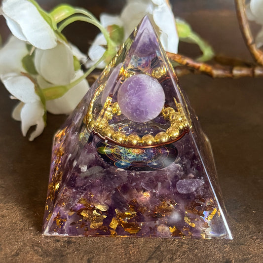Amethyst Merkaba Orgonite pyramid for sleep support, emotional healing, spiritual protection, and energy balance