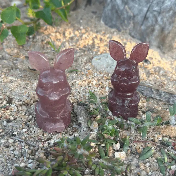Strawberry Quartz Piglet crystal carving for emotional healing, self-worth, love energy, comfort, and pop culture collectible gifting.