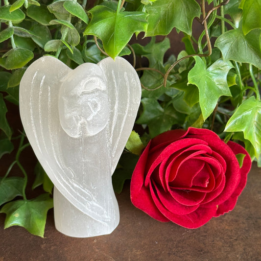 Selenite Crystal Angel Praying for spiritual protection, energy cleansing, clarity, and emotional healing