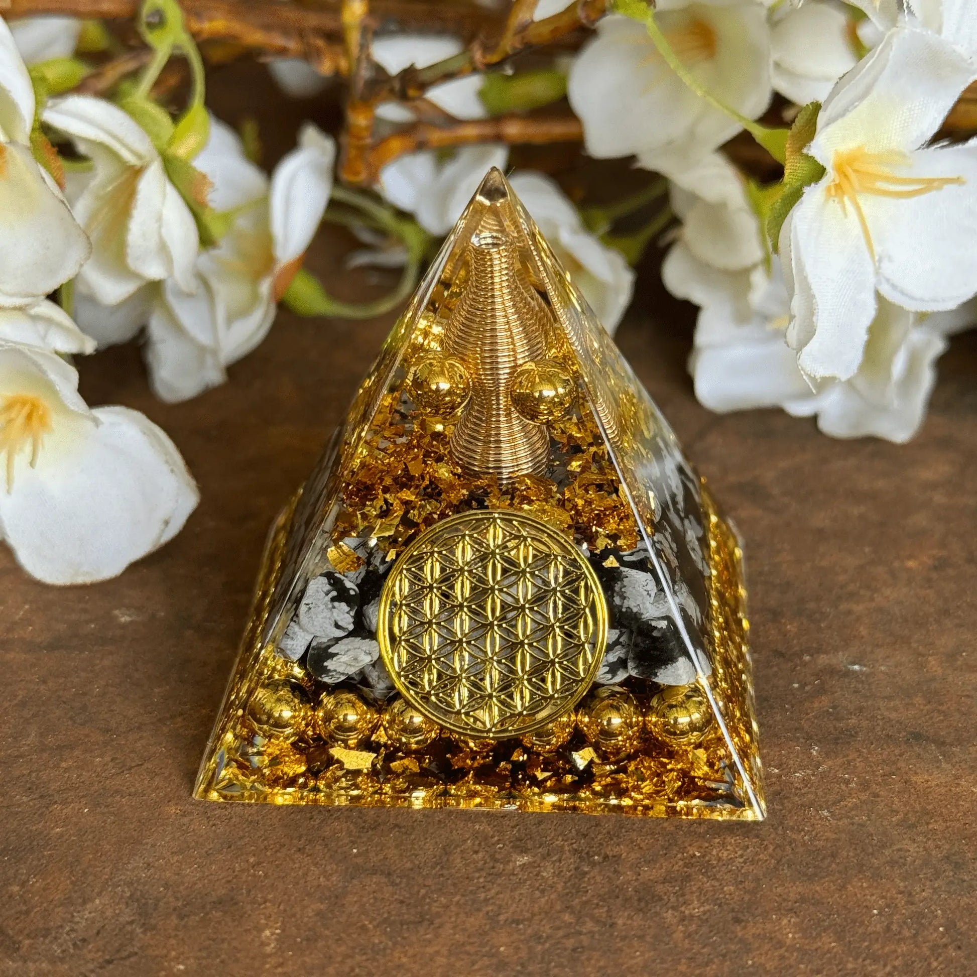 Snowflake Obsidian Flower of Life Orgonite Pyramid 5cm for spiritual protection, grounding, energy cleansing and emotional healing.