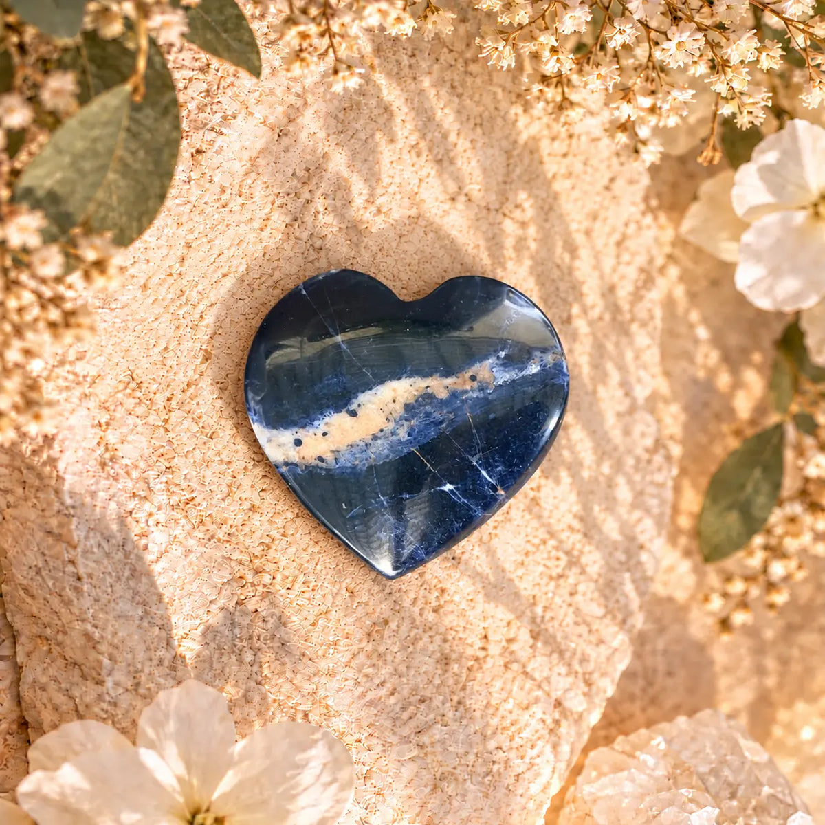 Sodalite Crystal Heart Piece 2 – Intuition, Clarity & Inner Peace